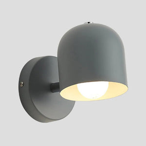 Applique murale LED minimaliste en métal gris