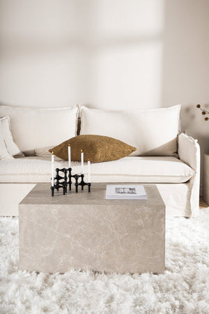 Table basse York 80 x 60 cm en situation dans un intérieur