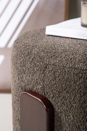 Pouf Coffey 50 cm dans une pièce de vie