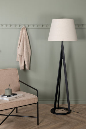 Lampadaire Kona bois et abat-jour effet lin en ambiance
