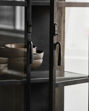 Buffet PHOENIX noir 2 portes, design élégant pour votre salle à manger - Buffet - BBart