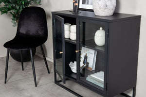Buffet vitrine Bakal 85 cm dans une pièce de vie