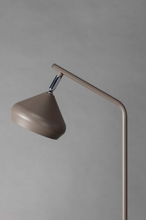 Lampe Isaberg 30cm dans une pièce de vie