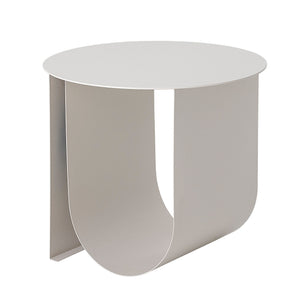 Table d’appoint en métal, l'accessoire pratique et stylé pour votre salon - Tables d'appoint