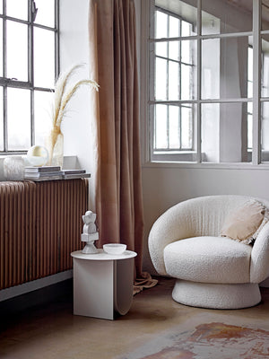 Table d’appoint en métal, l'accessoire pratique et stylé pour votre salon - Tables d'appoint