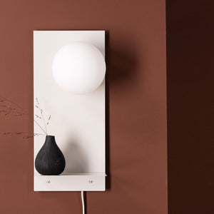 Applique murale Troyes – une lumière élégante avec fonction étagère intégrée. - applique murale