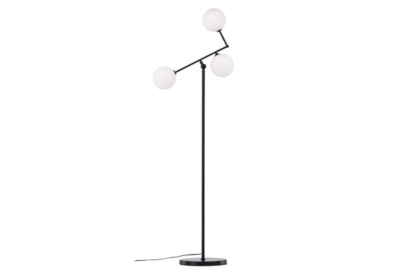 Lampadaire Marsan – 3 globes verre blanc design nordique