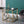 Table d'Appoint Inox & Verre — Or ou Argent, Design Sculptural - Tables basses