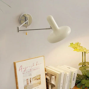 Applique Murale Swing LED – Éclairage minimaliste avec bras articulé de couleur beige
