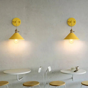 Applique murale Retro Loft – Luminaire rétro en métal jaune