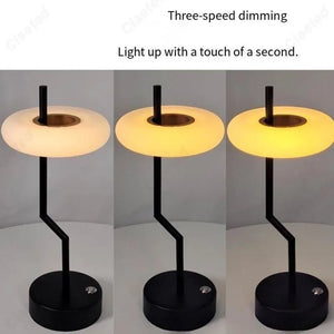 Lampe de Table Éclat Minimaliste Arletta - Design Élégant et Épuré pour Intérieurs Modernes