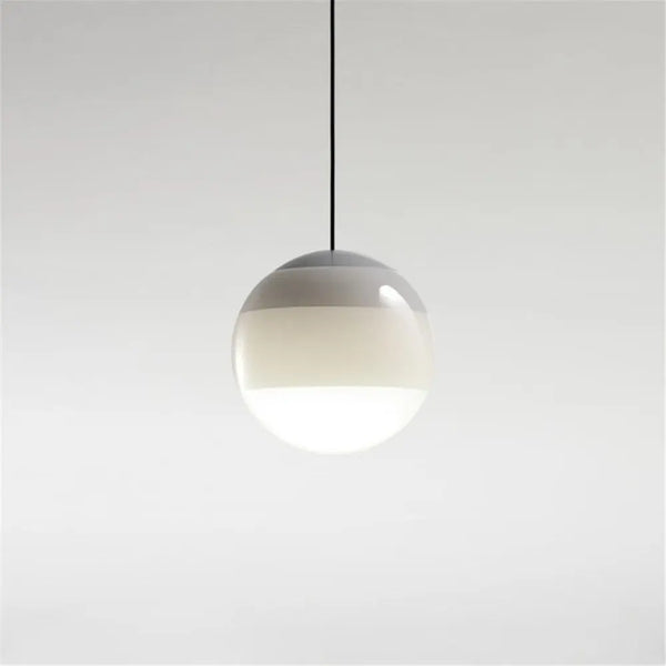 Suspension Designer Dipping, la lampe suspendue LED en verre coloré inspirée de l'art créatif des ballons BB'art meuble & déco