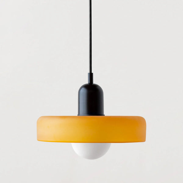 Suspension LED Scandi orb orange avec pavillon noir