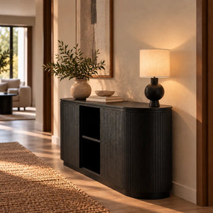 Buffet FJÄLLBACKA en chêne noir avec niches ouvertes