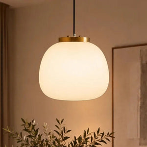 Autre visuel de la suspension globe en verre dépoli