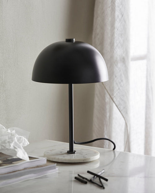 Lampe de table KITA – Marbre Noir & Métal
