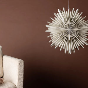 Suspension étoile Sälen 60 cm beige en papier plissé