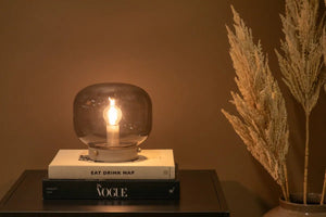 Lampe à poser Bollonelie en acier et verre fumé, 19 x 18 cm