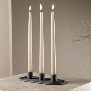 Bougeoir Dian trois bougies sur socle ovale en argile