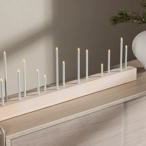 Chandelier de l'Avent Kungsberget en bois blanchi
