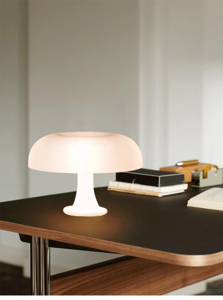 Lampe de table LED à la mode minimaliste conçue par les designers italiens - BB'art meuble & déco
