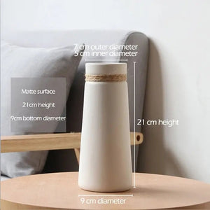 Vase en céramique blanche avec corde de chanvre BB'art meuble & déco